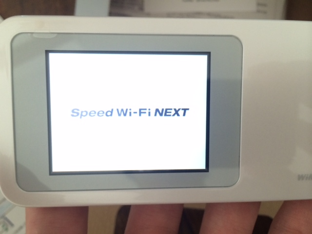 WiMAX端末「W01」の利用開始！イーモバイル「GL06P」よりも速度出てて、エリア・室内の電波も問題なし