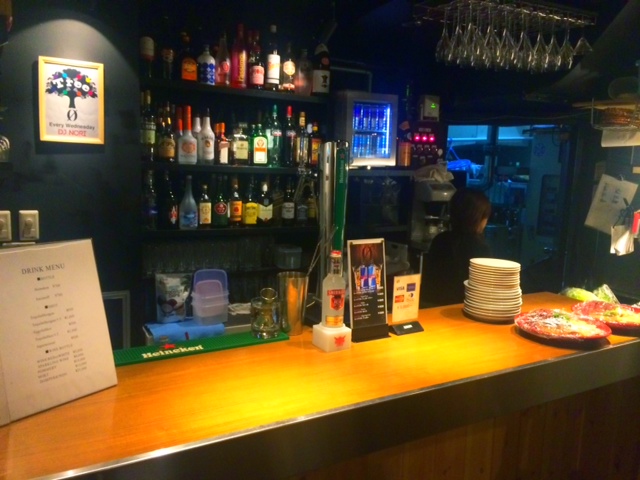 渋谷で飲み、ランチ、作業するならここ！電源とWiFiもあるゼロカフェ (0cafe)