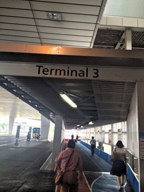 空港第2ビル駅から成田第3ターミナルまでは630メートル離れている